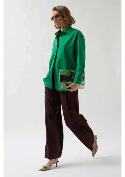 Sırt Dekolteli Bağcıklı Gömlek modelleri