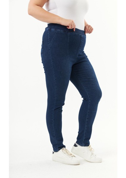 Kadın Büyük Beden Full Likralı Lacivert Pantolon - Beli Lastikli, Nakış Detaylı, Yıkamalı Rahat Kot fırsatları