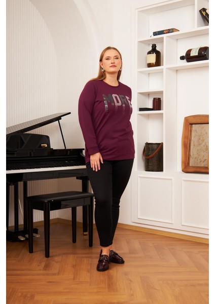 Büyük Beden Kadın Bisiklet Yaka, Taş Baskılı Koyu Mor Sweatshirt – Geniş Kalıp Şık Pamuklu Tasarım fırsatları