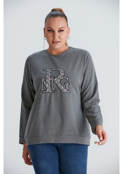 Baskılı Nakış Detaylı Büyük Beden Sweatshirt