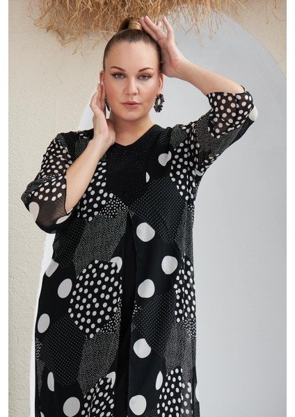 Yaka Taş Detaylı Puan Desenli Büyük Beden Siyah Elbise modelleri