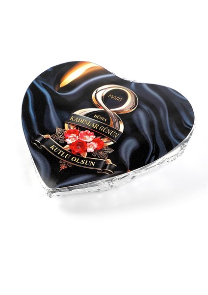 Kadınlar Günü Hediyesi Antep Fıstıklı Kadayıflı Dolgulu (Kalp Şeklinde) Dubai Çikolatası modelleri