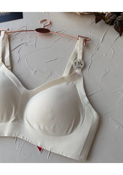 Carma Ithal Balensiz Dikişsiz Ice-Silk Yarı Push-Up Ince Askılı Sütyen indirimleri