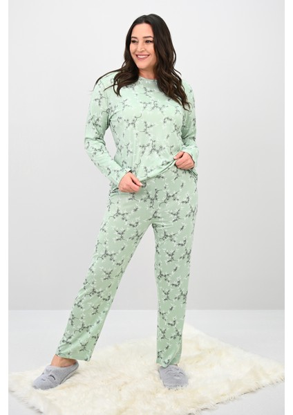 Kadın Büyük Beden Çiçek Desenli Uzun Kollu Pijama Takımı 4235-25 fiyatları