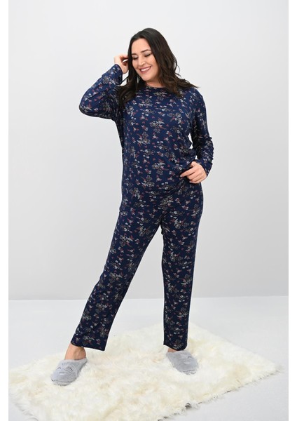 Kadın Büyük Beden Çiçek Desenli Uzun Kollu Pijama Takımı 4235-25 fiyatları