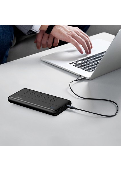 PX135P LED Işık Göstergeli Taşınabilir Powerbank 10W 10000 mAh Siyah modelleri