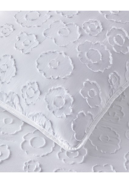 Dainty Bloom Kesmeli Tek Kişilik Yatak Örtüsü Takımı 160 x 220 cm Beyaz
