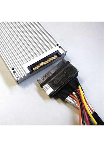 Dahili 12G Mini Sas Hd - U.2 / SFF-8643 - SFF-8639 Kablo 0,5m, 15-Pin Sata Güç Kaynağı Ile, U.2 SSD Için Uygun (Yurt Dışından) fırsatları