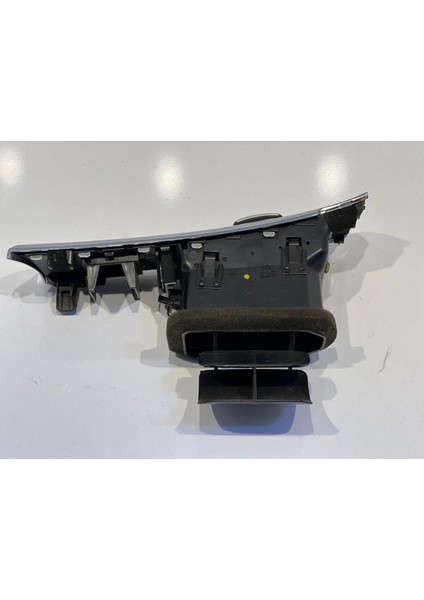 4F1820902D 4F1820901D Audi A6 Kalorifer Izgarası (Sağ)