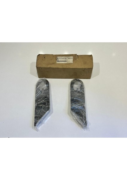 51130414453 0414453 Sağ Sol R56 Mini Cooper Sinyal Çerçevesi
