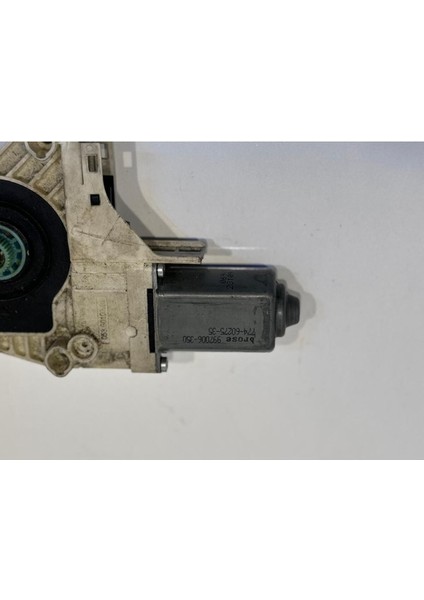 8K0959812B Audi A4 A5 Sağ Arka Cam Motoru