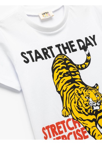 Pamuklu Kaplan Baskılı Bisiklet Yaka Kısa Kollu Beyaz Erkek Çocuk T-Shirt 5SKB10314TK modelleri