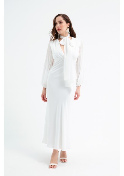 Kadın Beyaz Şifon Garnili Elbise