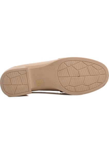 Bej Kadın Klasik Ayakkabı indirimleri