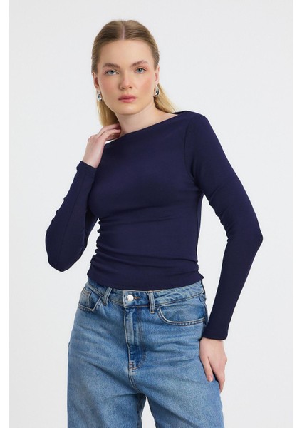 6893 Yanları Büzgülü Bluz Laci