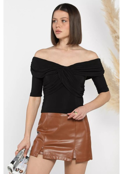 Madonna Yaka Drapeli Kadın Crop Bluz fiyatları