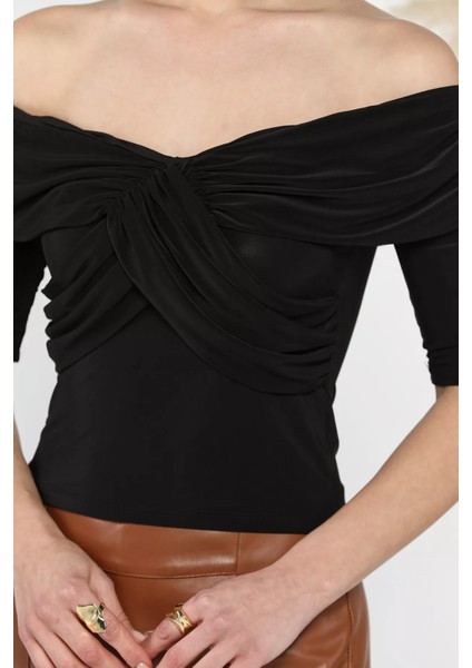 Madonna Yaka Drapeli Kadın Crop Bluz fırsatları