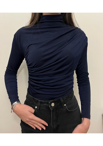 Kadın Dik Yaka Büzgülü Bluz modelleri