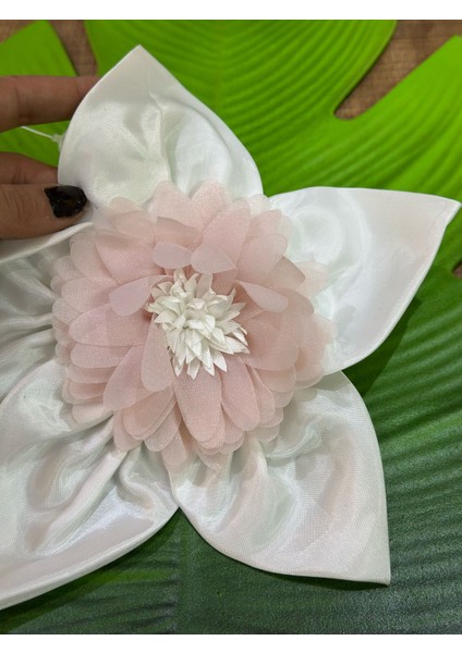 Saten Tomurcuklu Çiçek Broş Giyim Yaka Abiye Asesuarı 22 cm fırsatları