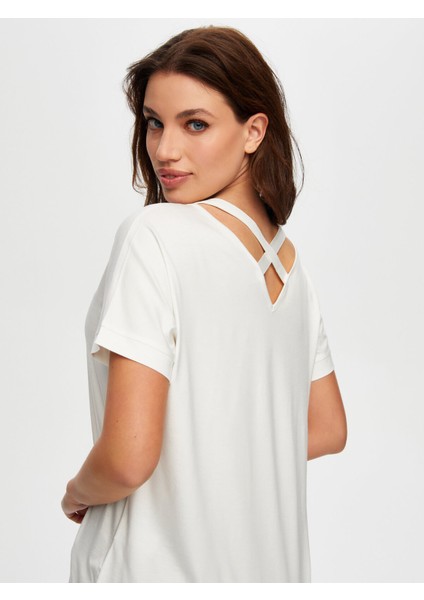 Yuvarlak Yaka Düşük Kollu T-Shirt B00003-1 fırsatları