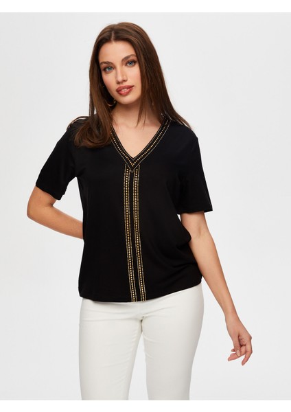 Gold Trok Taş Detaylı V Yaka Kısa Kol T-Shirt S25TSH069