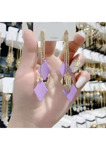 Kadınlar Için Moda Mizaç Uzun Püskül Yaz Popüler Küpeler Süper Parlak Üst Düzey Hafif Lüks Küpeler (Yurt Dışından)