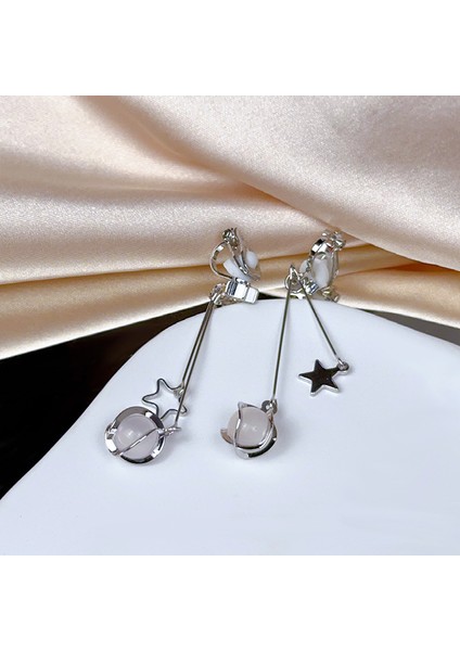 Delıcı Olmadan Üçgen Püskül Kulak Klipsi, Üst Düzey Niş Edebi Retro Bayan Kulak Asılı Hafif Lüks Yüksek Kaliteli Küpeler (Yurt Dışından)