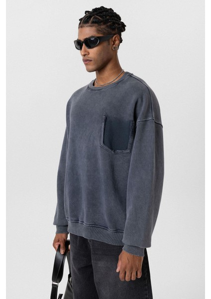 Yıkamalı Cep Detaylı Oversize Sweatshirt Siyah indirimleri