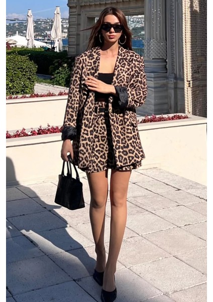 Kadın Leopar Desen Oversize Astarlı Blazer Ceket