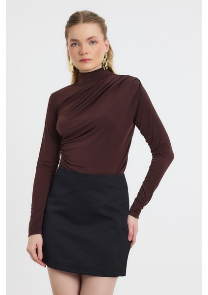 20059 Büzgü Detay Sandy Bluz Acı Kahve