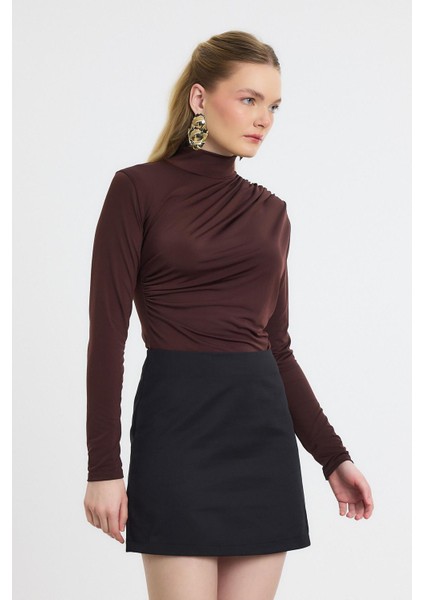 20059 Büzgü Detay Sandy Bluz Acı Kahve