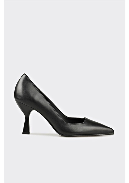 Siyah Deri Kadın Stiletto