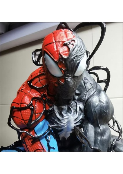 Örümcek Adam Venom Simbiyot Model Heykeli (Yurt Dışından)