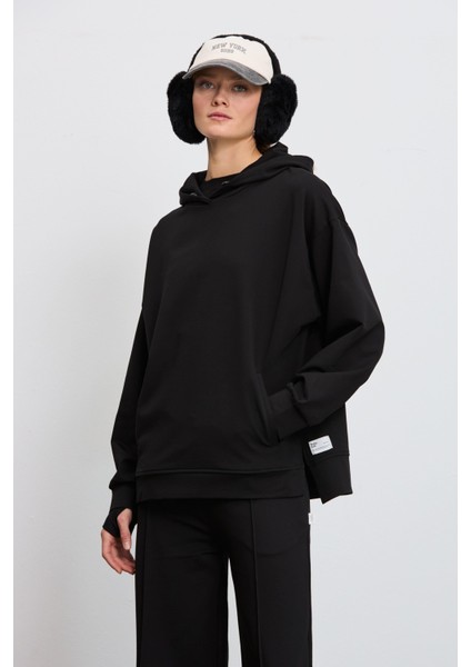 Dökümlü Fit Kapüşonlu Sweatshirt fırsatları