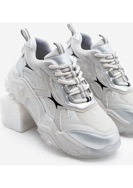 Kadın Sneaker Kalın Taban Bağcıklı Çok Parçalı Spor Ayakkabı Mizon