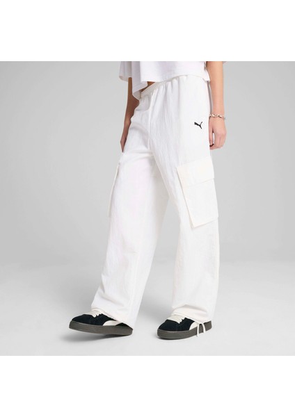 Kadın Beyaz Puma Wardrobe Ess Cargo Pants Beyaz Kadın Eşofman Altı