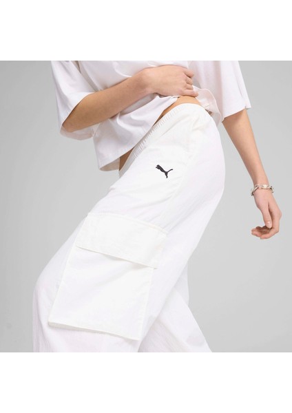 Kadın Beyaz Puma Wardrobe Ess Cargo Pants Beyaz Kadın Eşofman Altı fiyatları