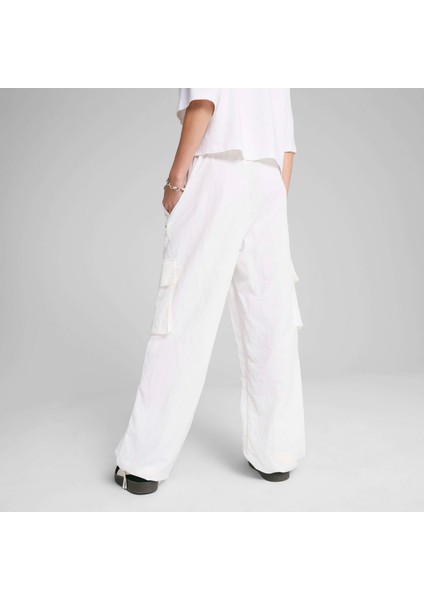Kadın Beyaz Puma Wardrobe Ess Cargo Pants Beyaz Kadın Eşofman Altı fırsatları