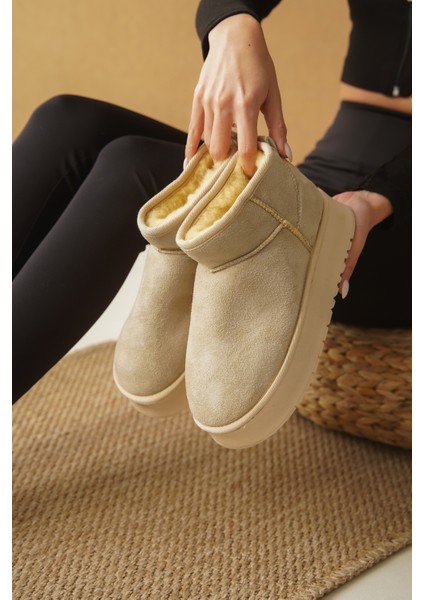 Kalın Tabanlı Yuvarlak Burunlu Kürklü Kısa Kadın Bot fırsatları