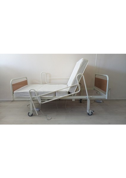 Kayseri ve Çevre Illere Ücretsiz Montaj Iki Motorlu Elektrikli Hasta Karyolası Yatağı Ortopedik modelleri