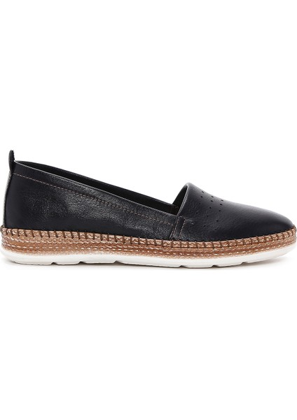 Kadın Siyah Deri Comfort Loafer 25SFD500518