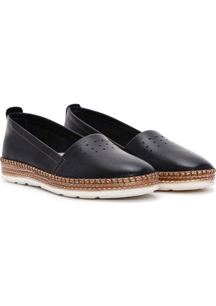 Kadın Siyah Deri Comfort Loafer 25SFD500518 modelleri