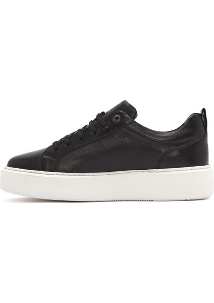 Erkek Siyah Bağcıklı Kalın Tabanlı Deri Sneaker 25SFD654318