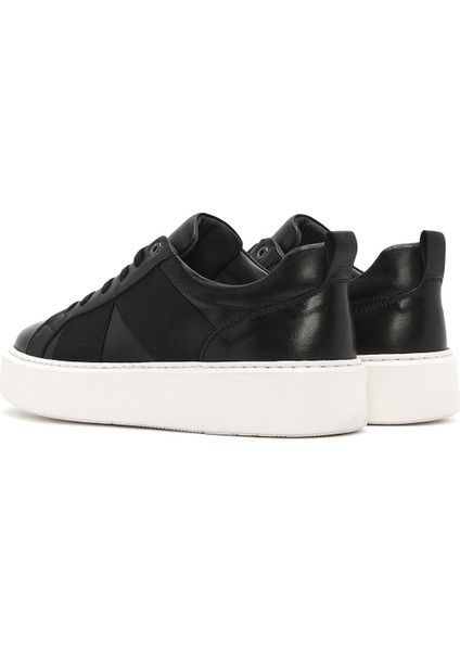 Erkek Siyah Bağcıklı Kalın Tabanlı Deri Sneaker 25SFD654318