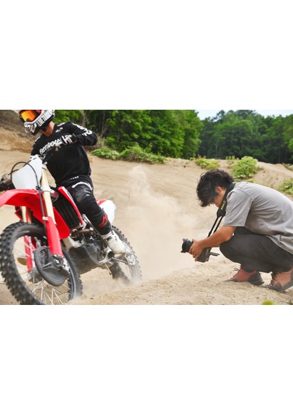 Z9 Fotoğraf Makinesi indirimleri