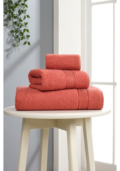 Clara Model 3'lü Banyo Havlu Seti