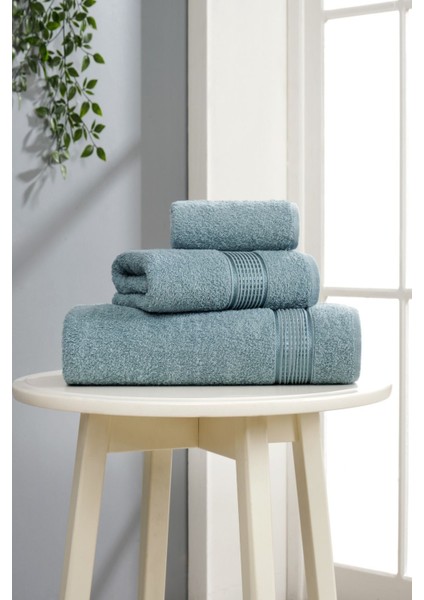 Clara Model 3'lü Banyo Havlu Seti