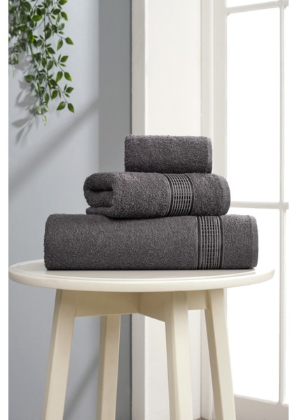 Clara Model 3'lü Banyo Havlu Seti