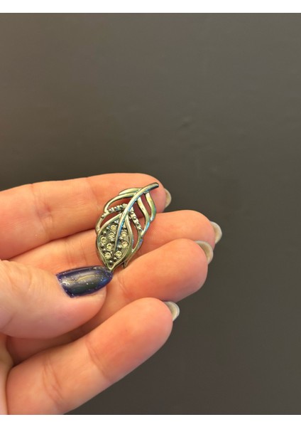 Zirkon Taşlı Yaprak Broş Yaka İğnesi Giyim Türban Aksesuarı 3x1 cm