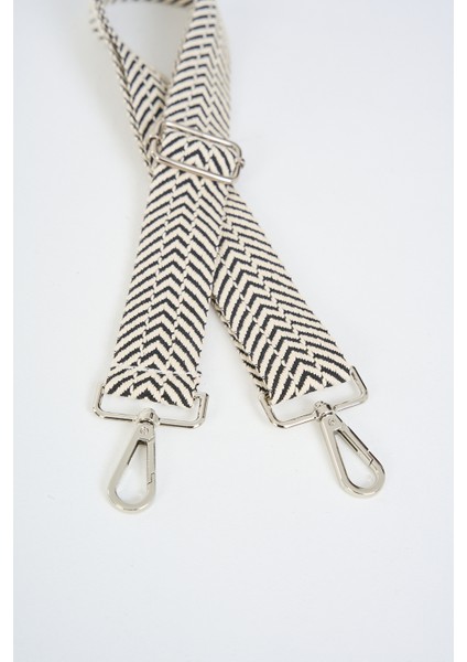 Black And White Zigzag Chevron Pattern Ayarlanabilir Çanta Sapı (110 Cm)